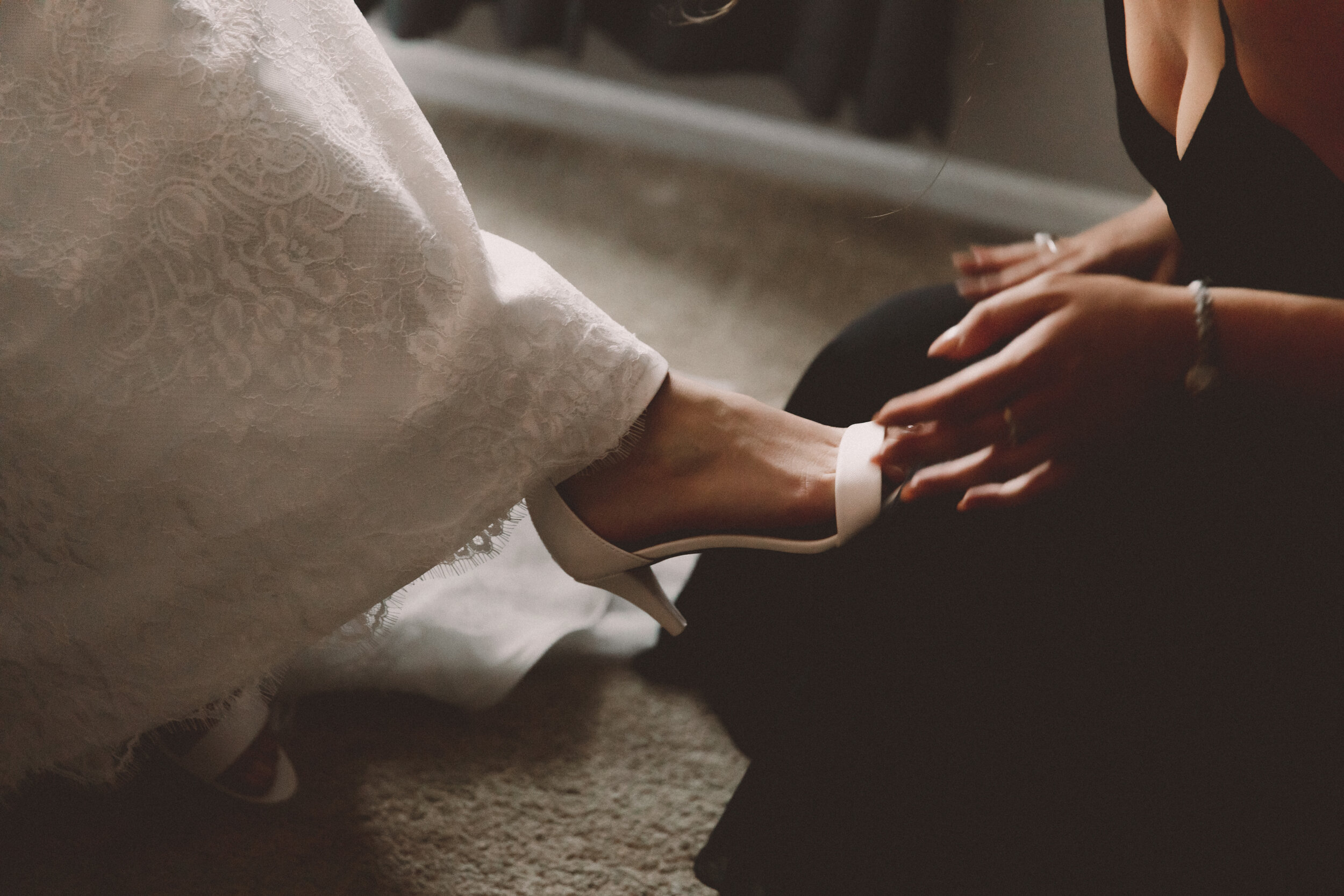 WEDDING PHOTOGRAPHERS PITTSBURGH PA-2417.jpg