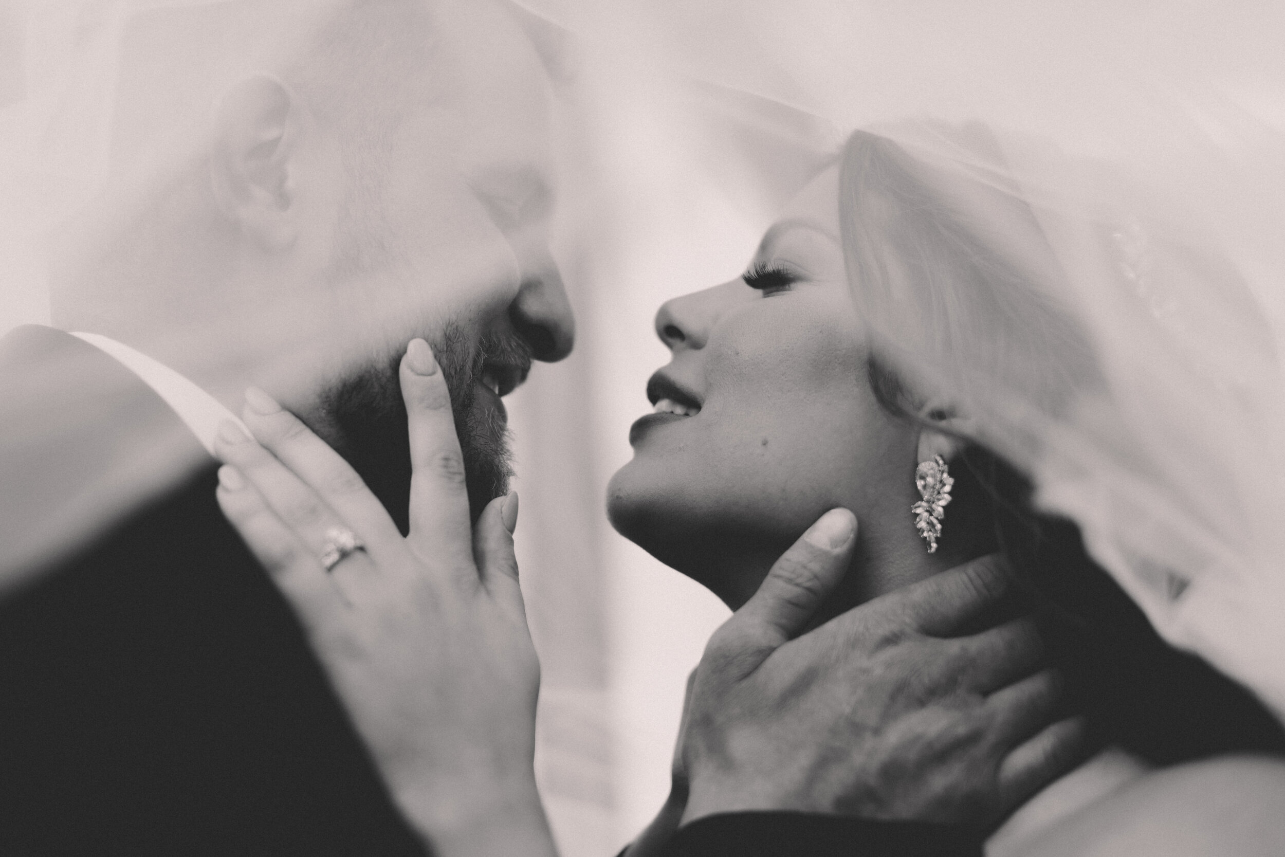 WEDDING PHOTOGRAPHERS PITTSBURGH PA-3916.jpg