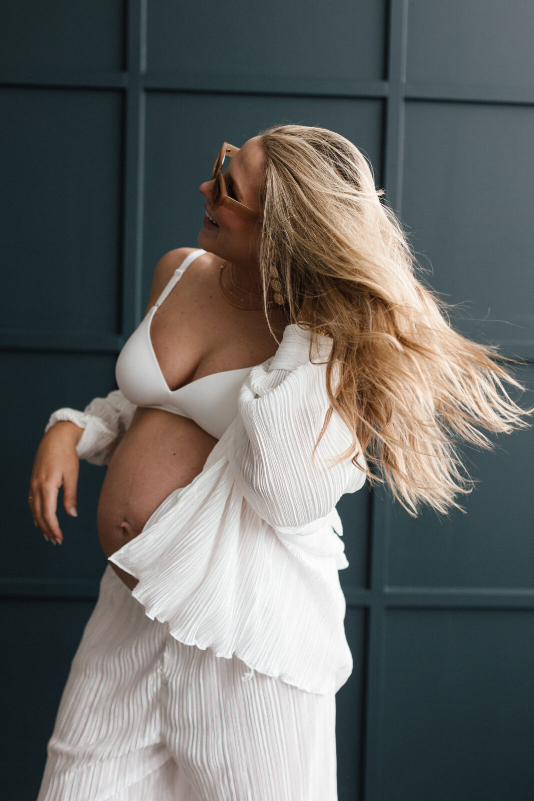 Trendy-Studio-Maternity-Photographers-Pittsburgh